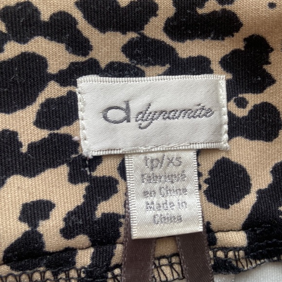 Dynamite Animal print Mini Skirt - Picture 3 of 4